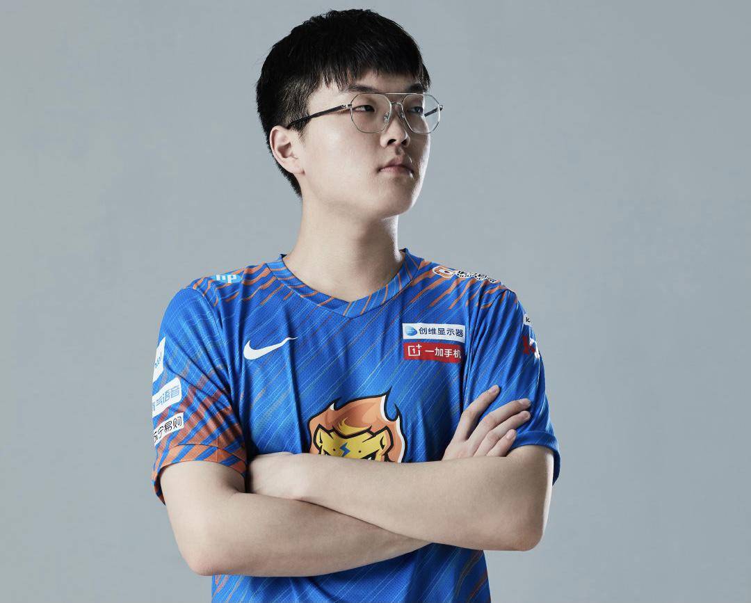 网页版入口-包含重磅！加时末段上海久事调整名单以备CBA季后赛TheShy新星赛况扑朔迷离表现惊艳，拜仁慕尼黑围绕社区盾队长鼓劲的词条-网页版入口